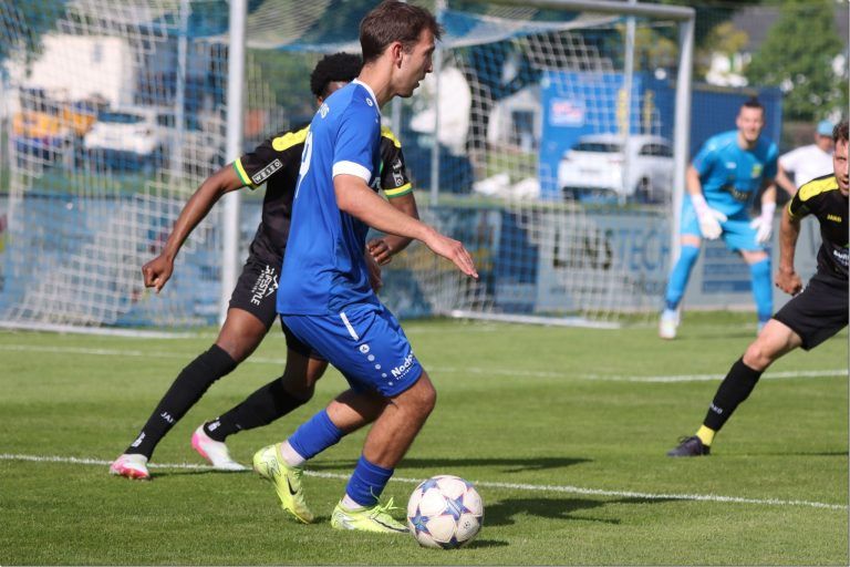 Zwei Youngsters schießen Röthis in die zweite Runde: Tobias Hartmann zählte zu den Aktivposten.