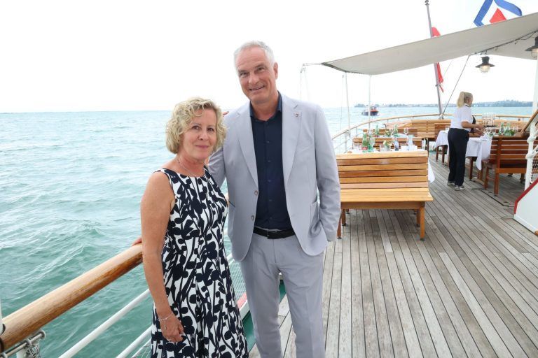 Bodenseeerlebnis für Prominenz: Beate und KO Mario Leiter.