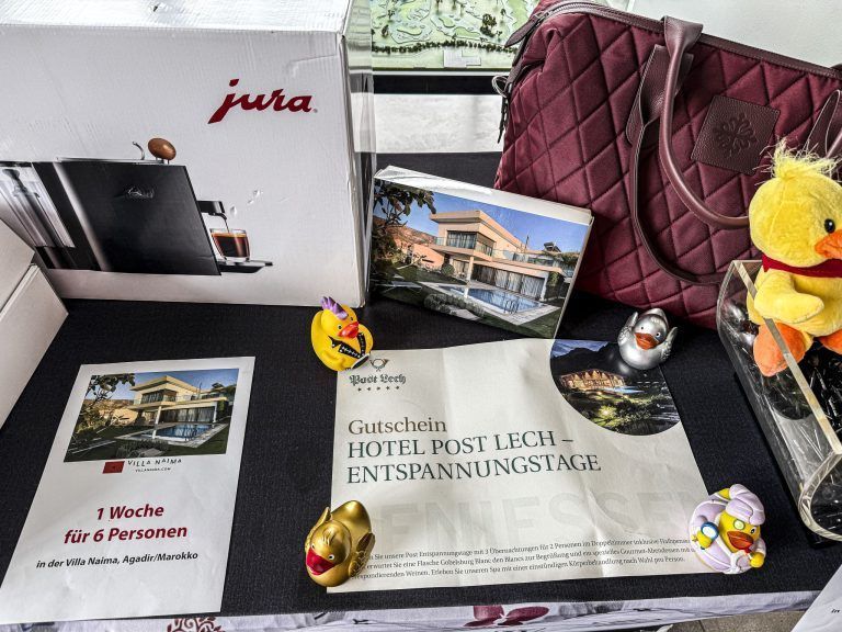 Die Preis gehen von der Lecher Post bis in die Villa Naima in Marokko