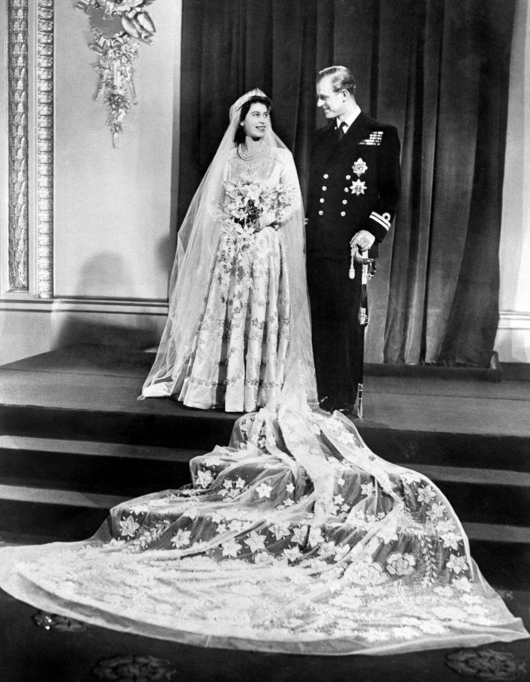 FILES-BRITAIN-ROYALS-QUEEN-OBIT