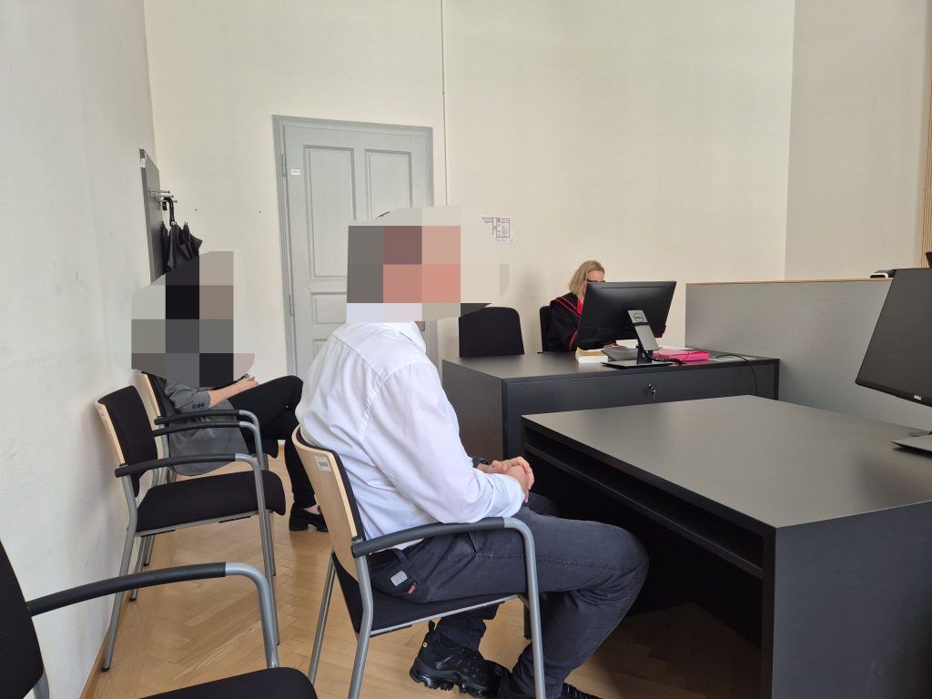 Drogeriemitarbeiter auf der Anklagebank