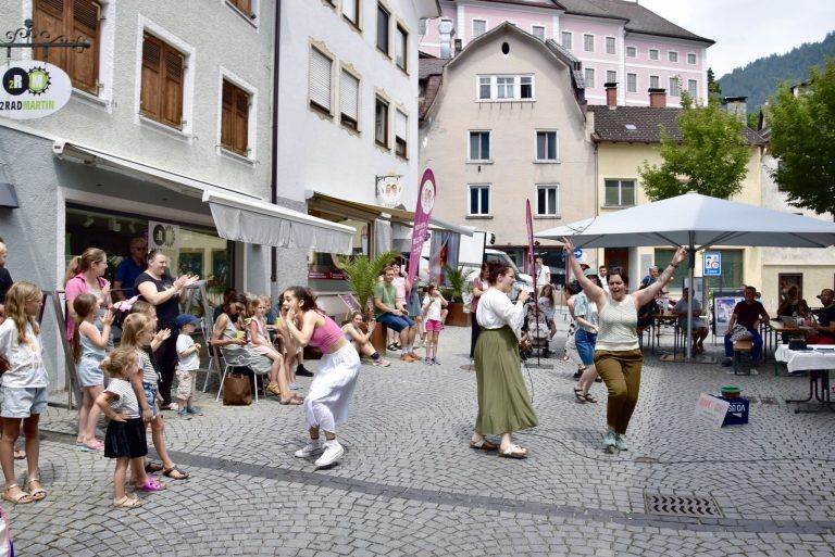 WAMCO-Auftritt, Katzawinkel, Rathausgasse