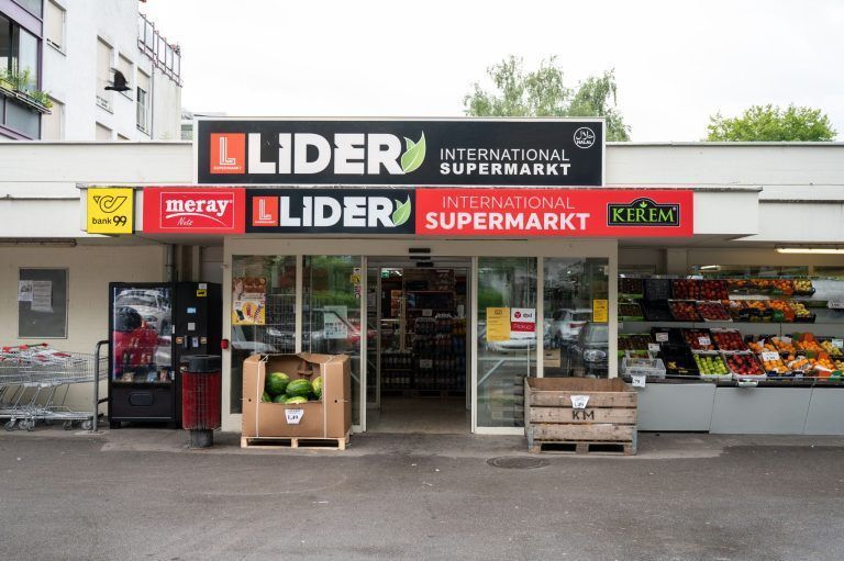 „Ich stoße an Grenzen“ – Bregenzer Supermarkt-Inhaber kämpft gegen Abschiebung seiner Fachkräfte