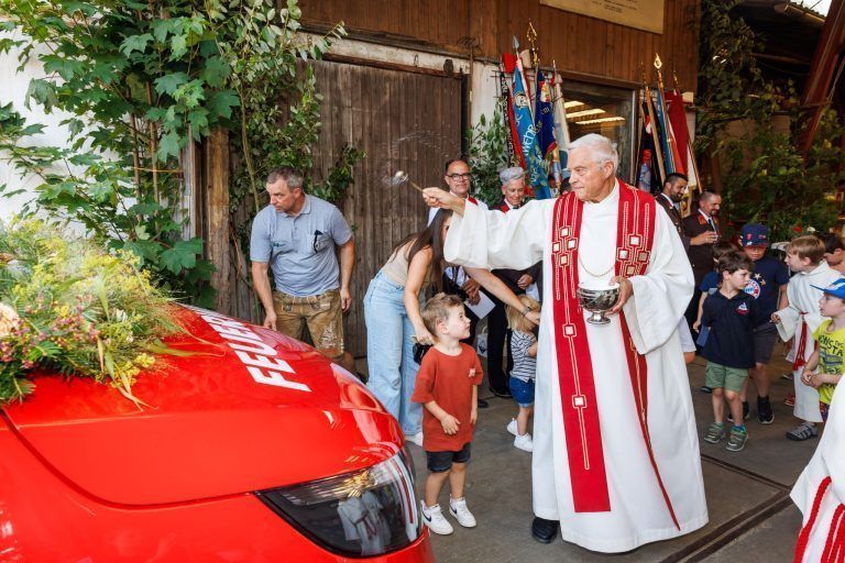 OF Feldkirch Tisis Fahrzeugsegnung