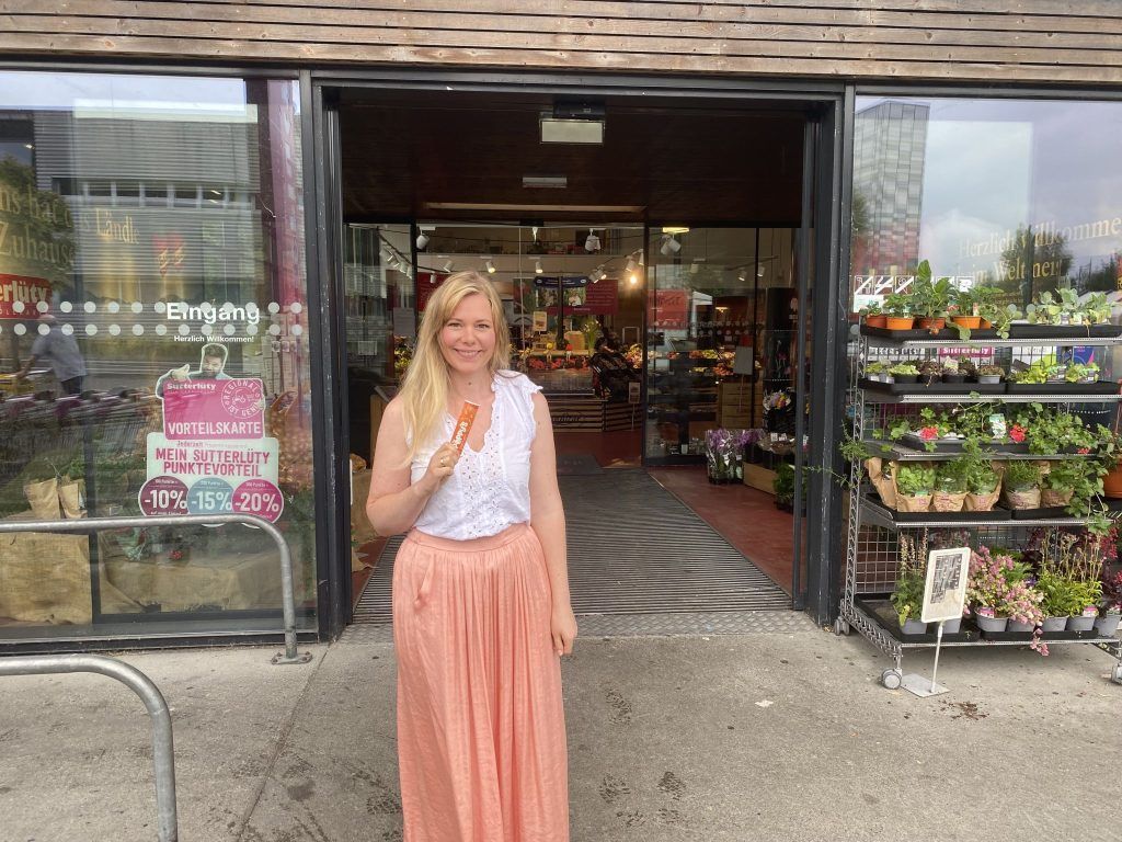 Eis-Unternehmerin Alena Leeb trotzt Rückschlägen und erweitert Vertriebsnetz in Vorarlberg