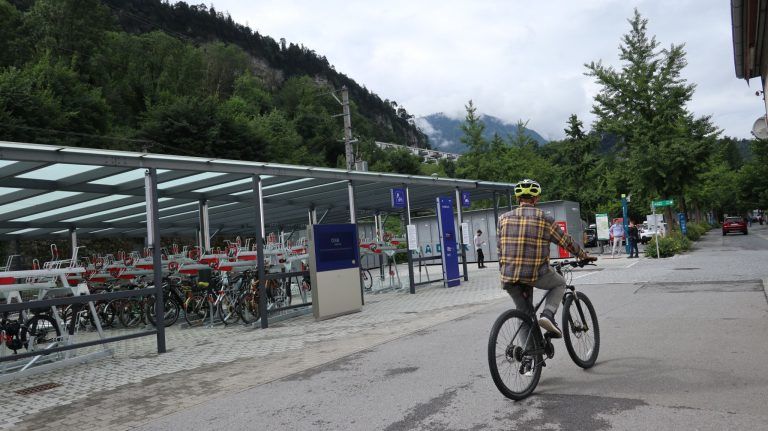 Neue Fahrradabstellplätze am Bahnhof Feldkirch