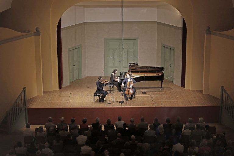 Sitkovetsky Trio