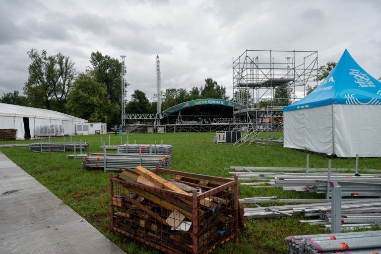 Szene Openair vor Start: "Uns macht der Regen nichts aus"