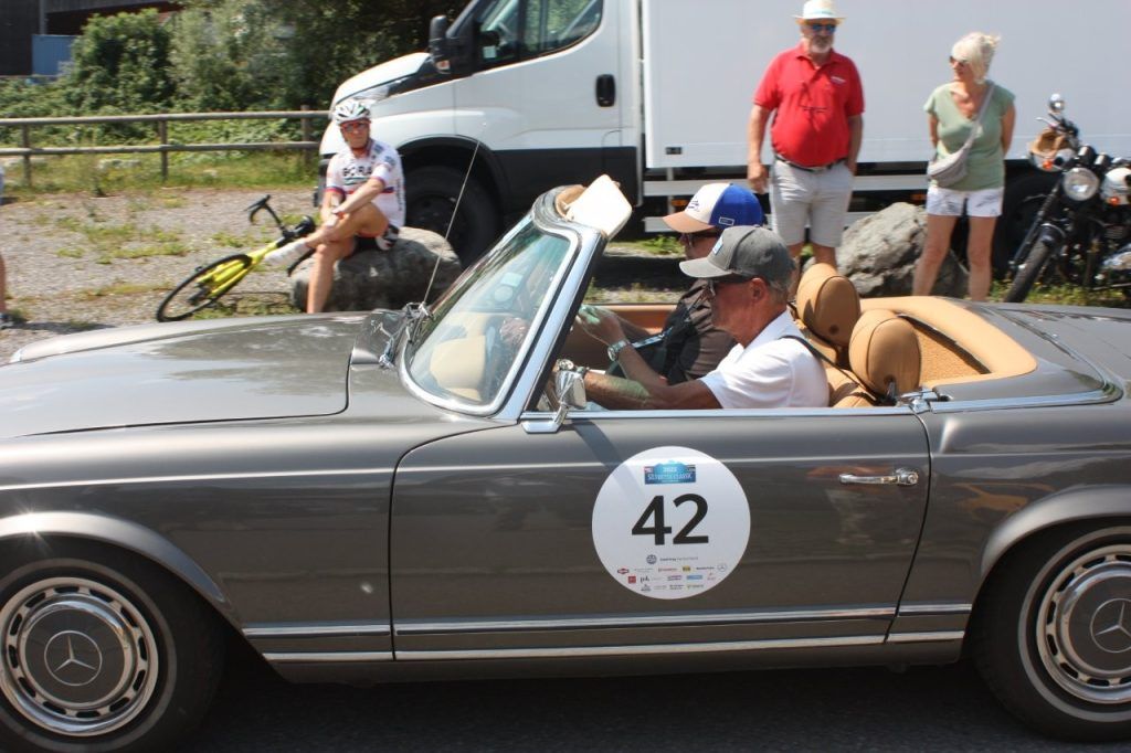 Oldtimer-Rallye begeistert erneut in Zwischenwasser