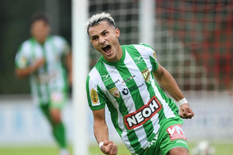 Haris Ismailcebioglu erlöst Austria Lustenau sehr spät: alle Fotos: Gepa: Haris Ismailcebioglu avanciert im Debüt zum Matchwinner.