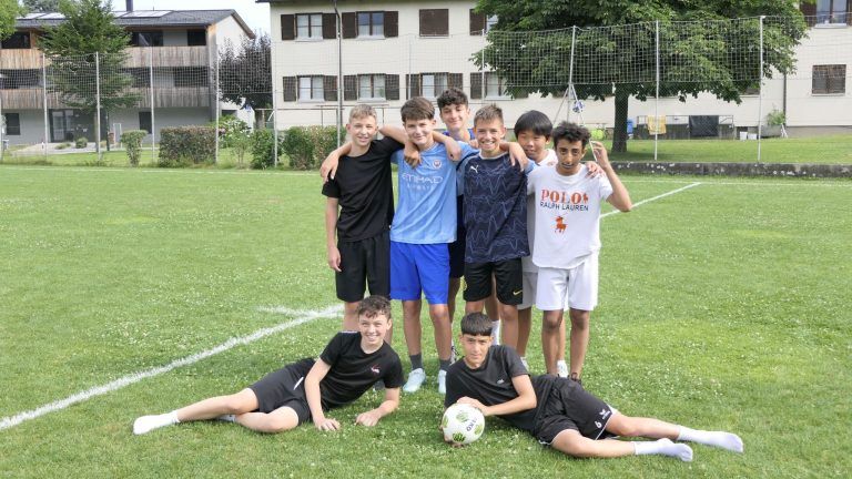 Sport, Spaß und Gemeinschaft zum Schulschluss: Sieger vom Fußball-Bewerb.