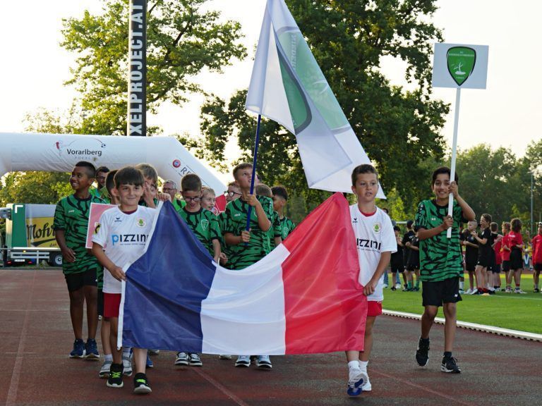 Dornbirn begeistert mit Premiere des internationalen „Vorarlberg Pokal“: Die Eröffungsfeier war vom Feinsten.