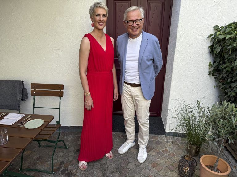 Marion Bär-Beer und Michael Hollersbacher luden zur Abschlußfeier