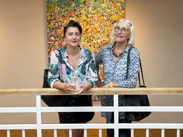 Designerin Ruth Moosbrugger und Brigitte Flinspach im 9und20