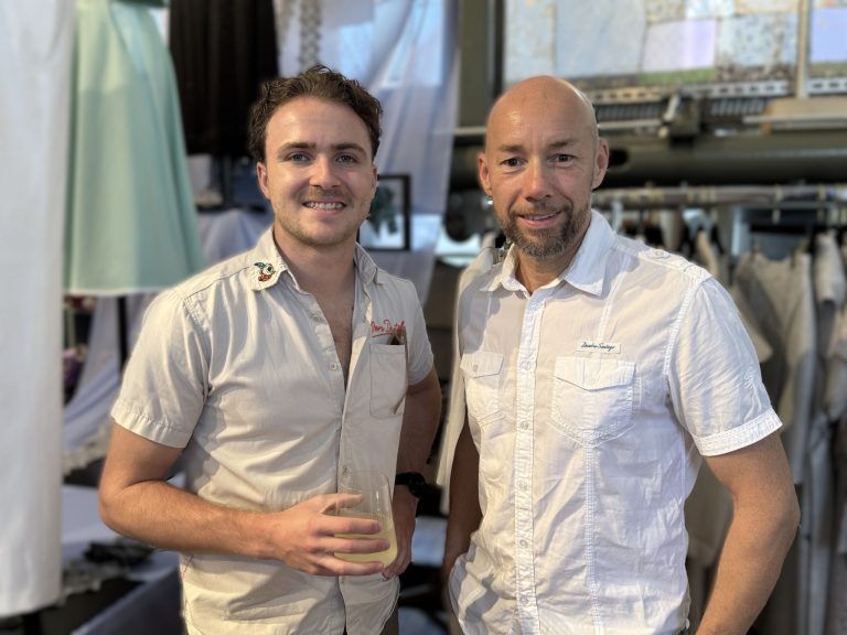 Hochwertige Unikate mit Stil: Nikolai Schallert (Russmedia) und Johannes Sturn (Team Agentur).
