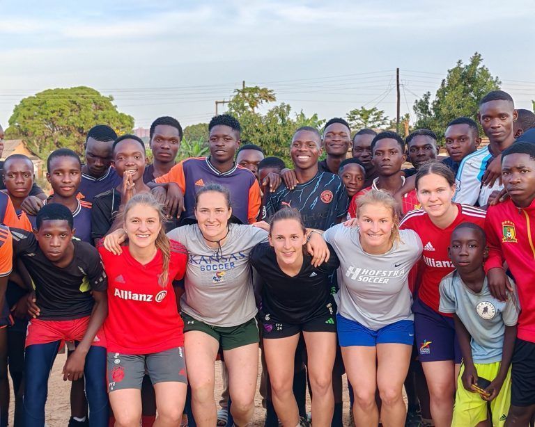 Melanie Kuenrath goes Sambia