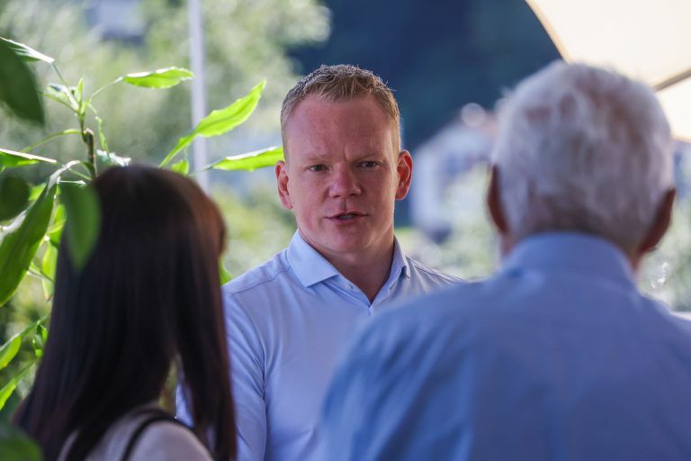 VN-Sommergespräch: "Wir müssen auch das Potenzial von Flüchtlingen sehen"