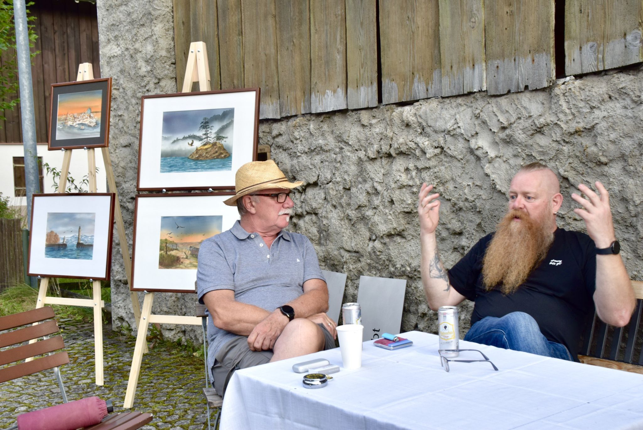 Die beiden Künstler Elmar Frick (l.) und Markus 