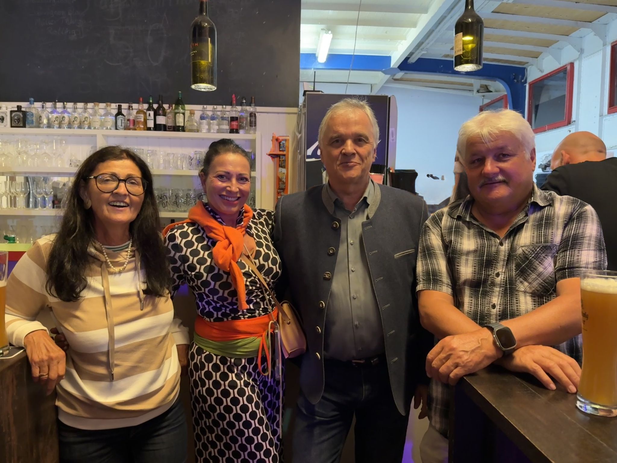 v.l.n.r. Gerti Türtscher, Heike und Ingo Madlener, Karl Türtscher