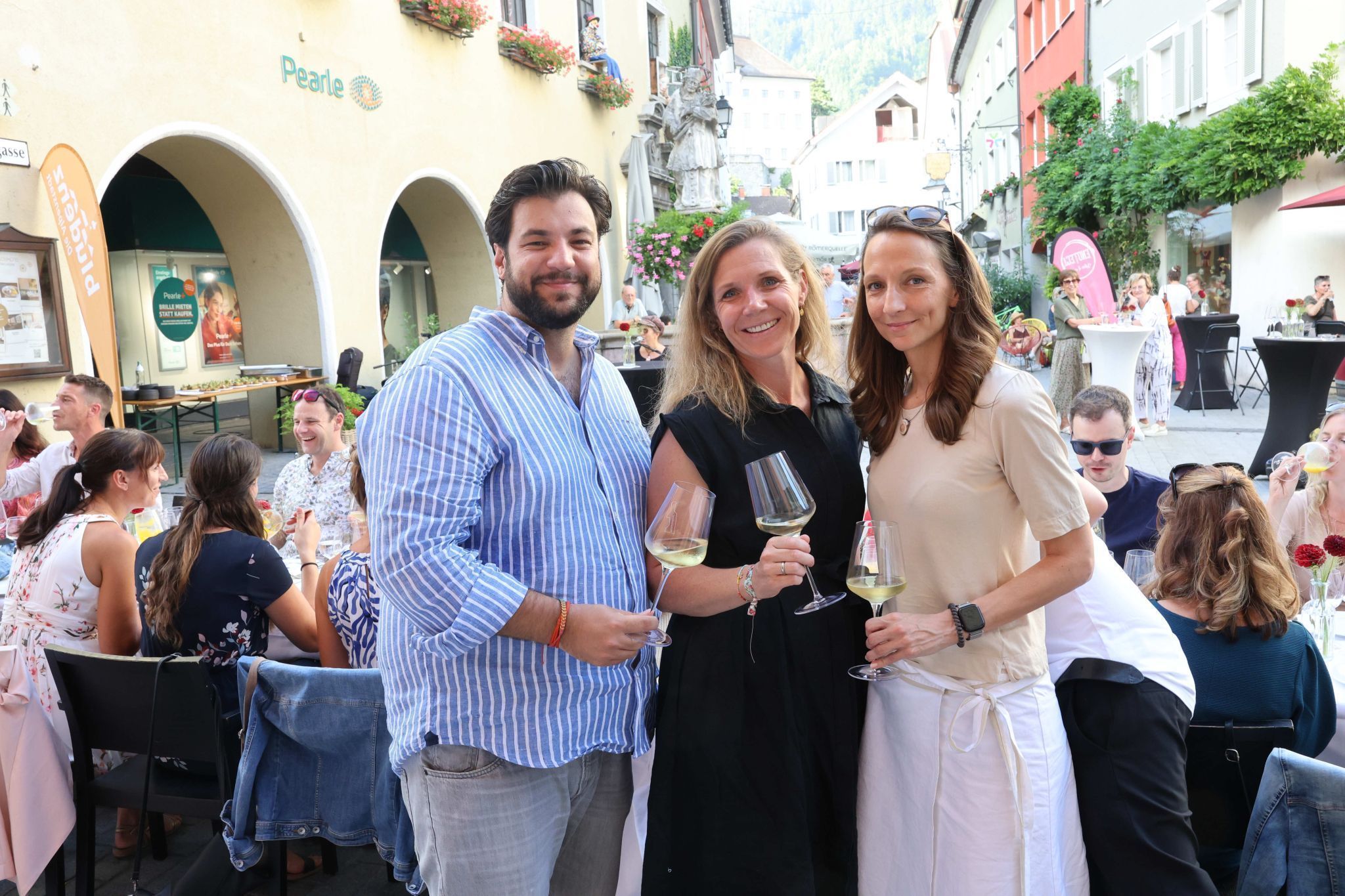 Stadrat Cenk Dogan, Barbara Muther und Architektin Ursula Ender (
