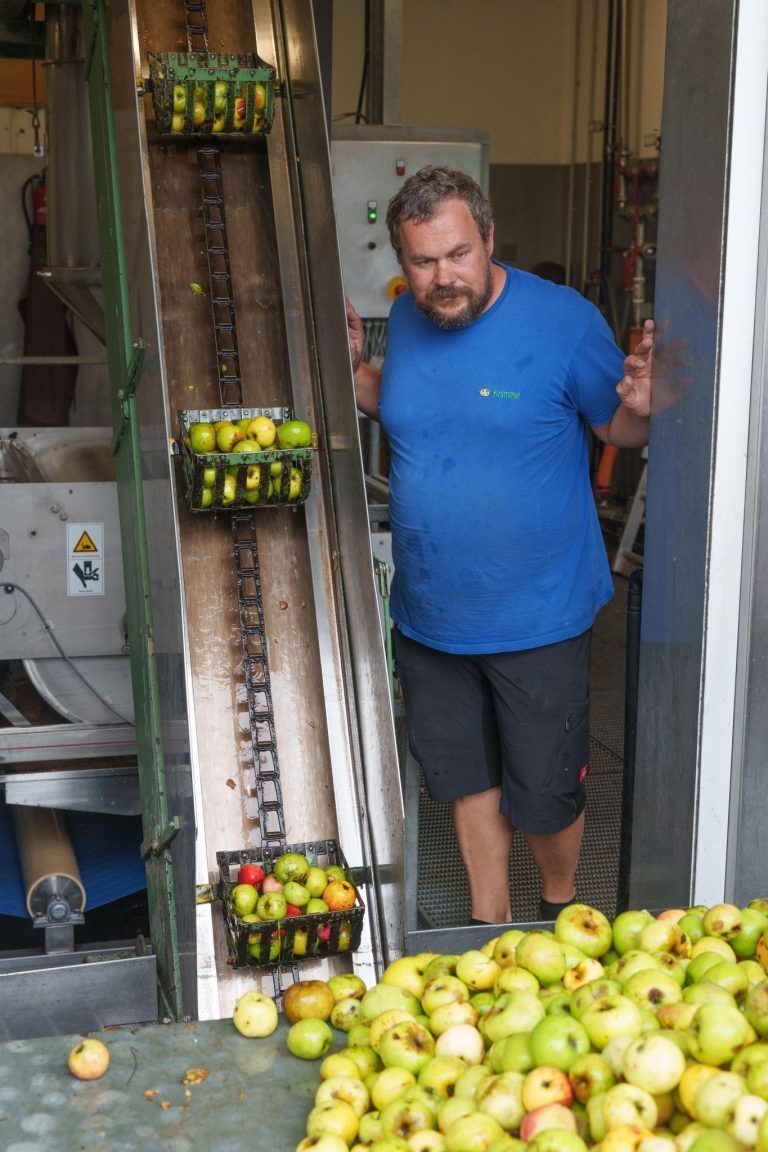 Die Mostsaison ist eröffnet: "Das Obst ist heuer schon sehr weit"