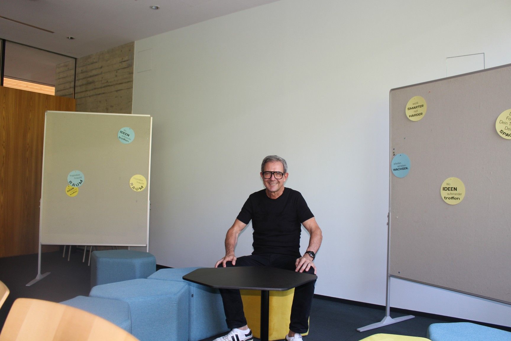 Auch das Forum, das bis zu 30 Personen Platz bietet, kann flexibel und zeitlich punktgenau gebucht werden.