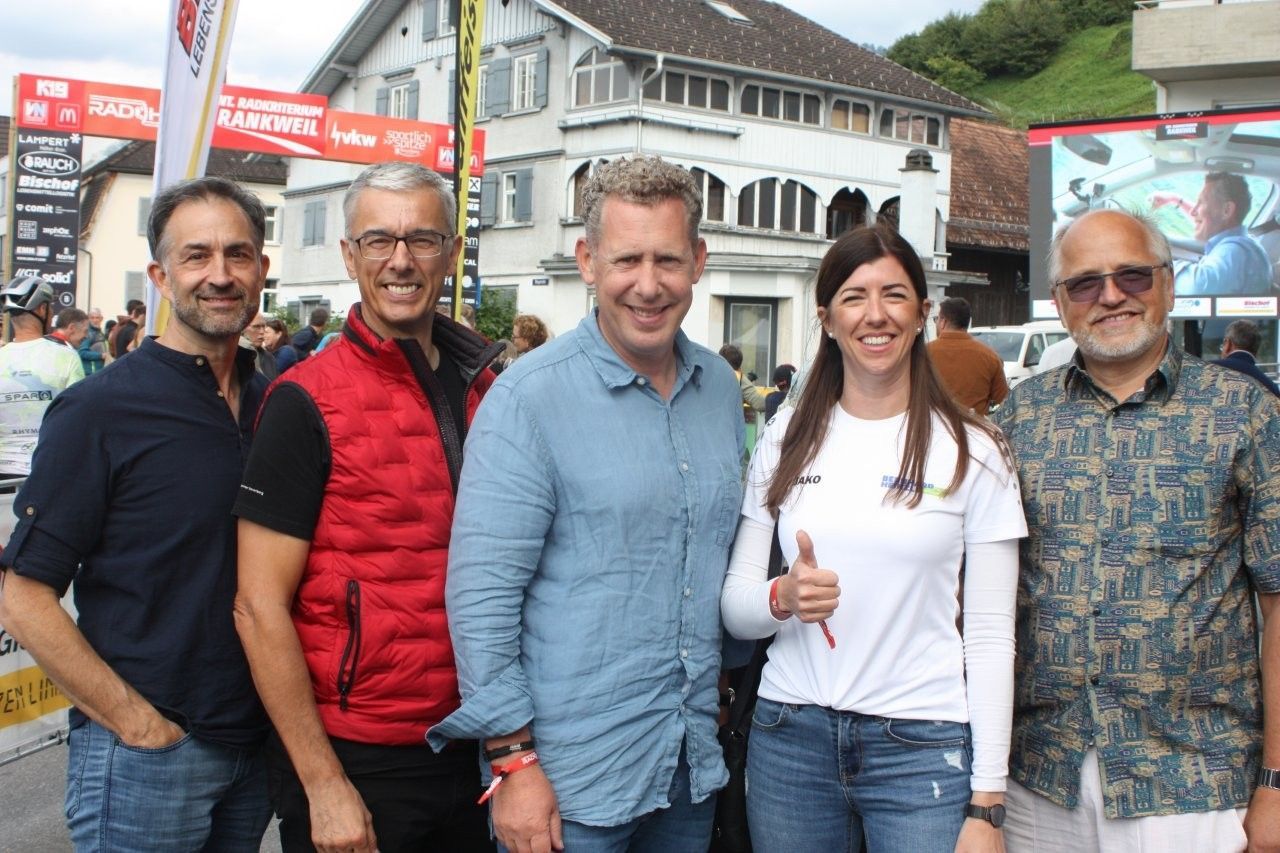 Christoph Staudacher (Sparkasse Dornbirn), Andreas Lampert, Bernhard Heinzle, Jessica Lutz, Thomas Lutz (alle AK Vorarlberg).