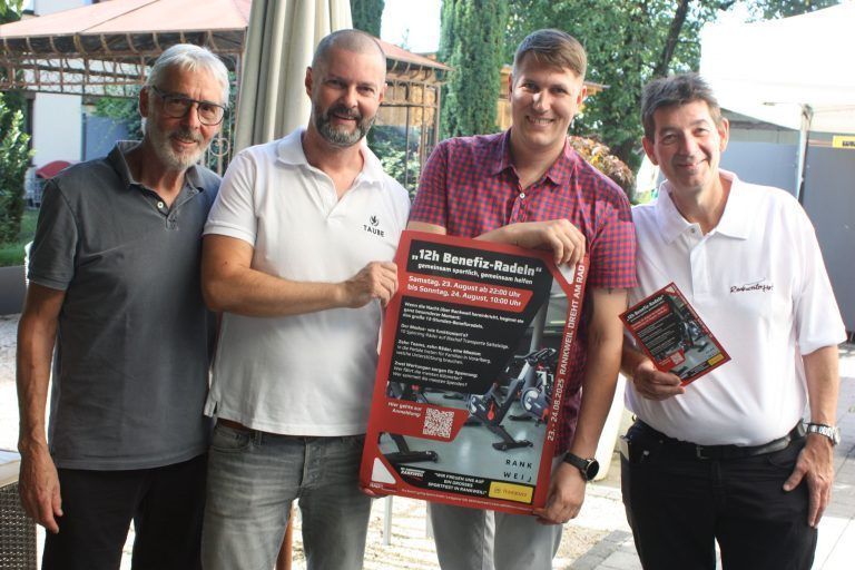 OK-Genie Armin Wille, Alex Milojevic, Dominic Mayer und Roland Vith freuen sich auf das 12 Stunden Benefizradeln.  sich auf das 12 