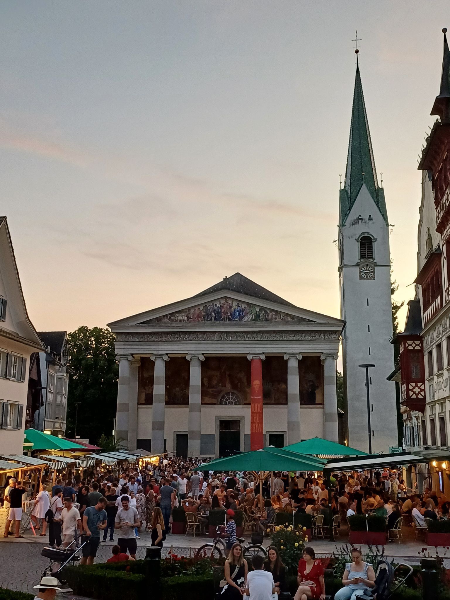 Großer Ansturm auf das Laurenz Food Festival.