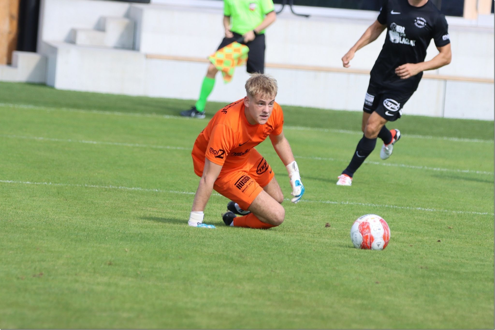 Admira Dornbirn Tormann David Tschaler hütet das Tor. 