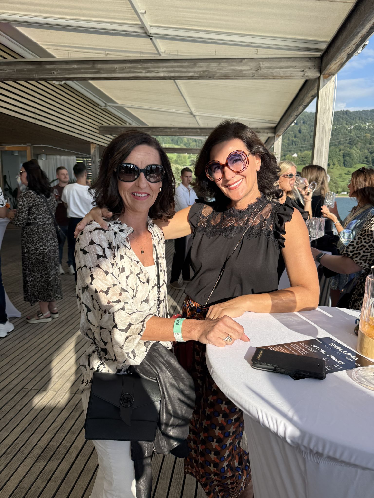 Angie Meschnig, Esther Wirth (v.l.)