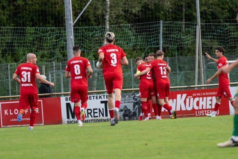 Viermal jubelte Dornbirn im Prestigeduell in Lauterach.