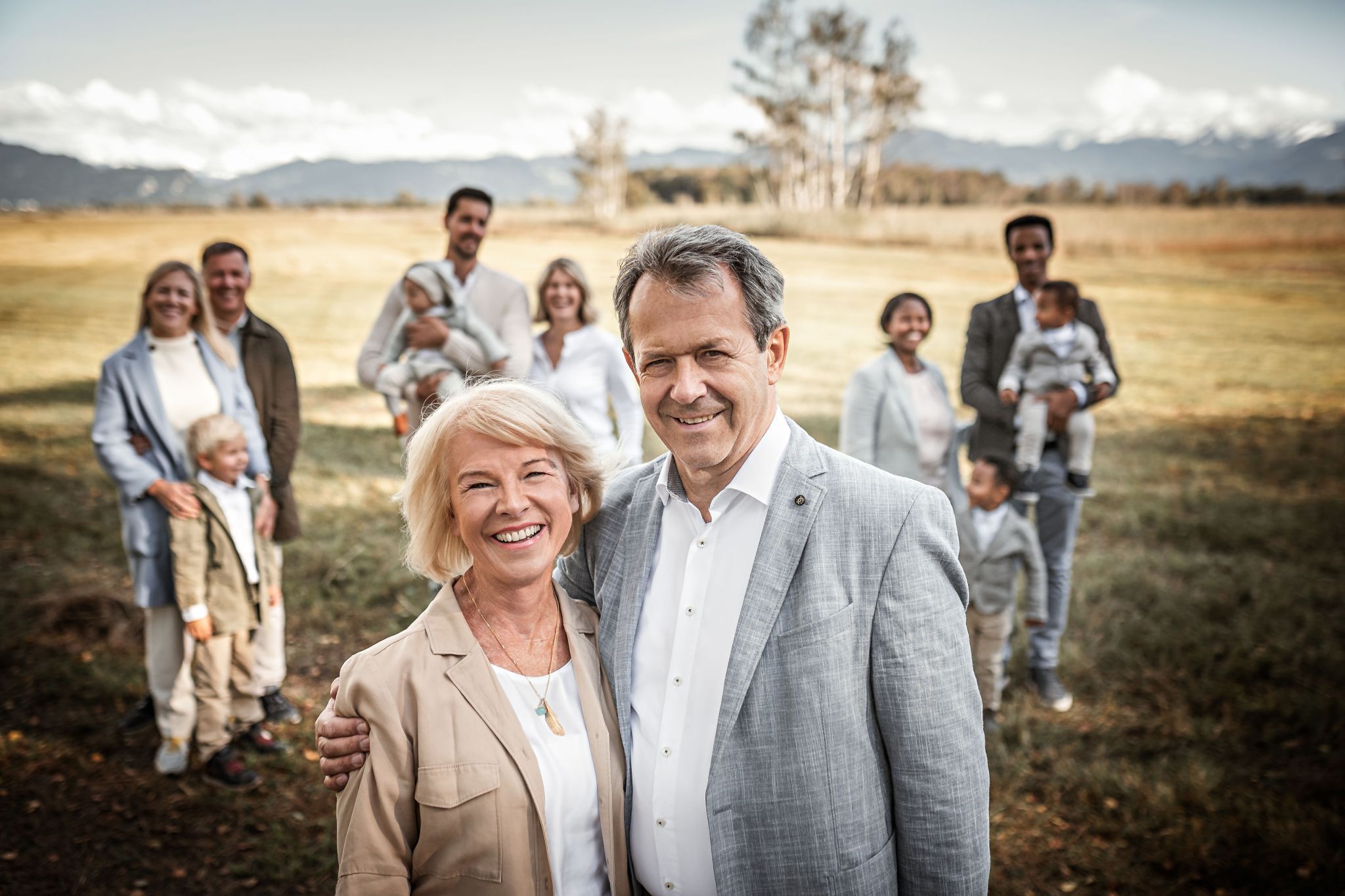 Peter mit seiner Ehefrau Lydia. Er war sehr stolz auf seine Töchter, Schwiegersöhne und Enkelkinder.