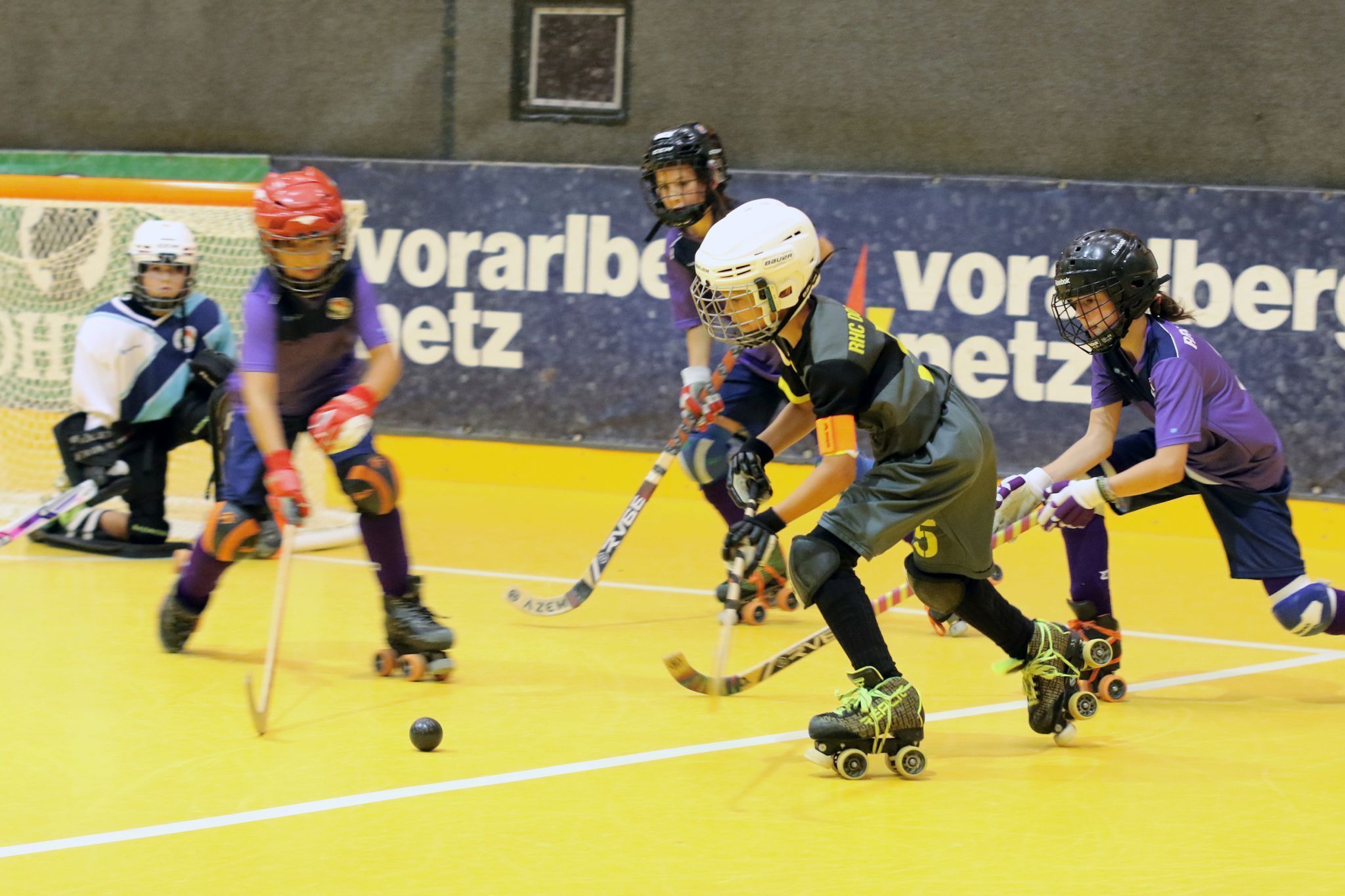 Am Wochenende dreht sich in der Dornbirner Stadthalle alles um den Nachwuchs-Rollhockeysport. 