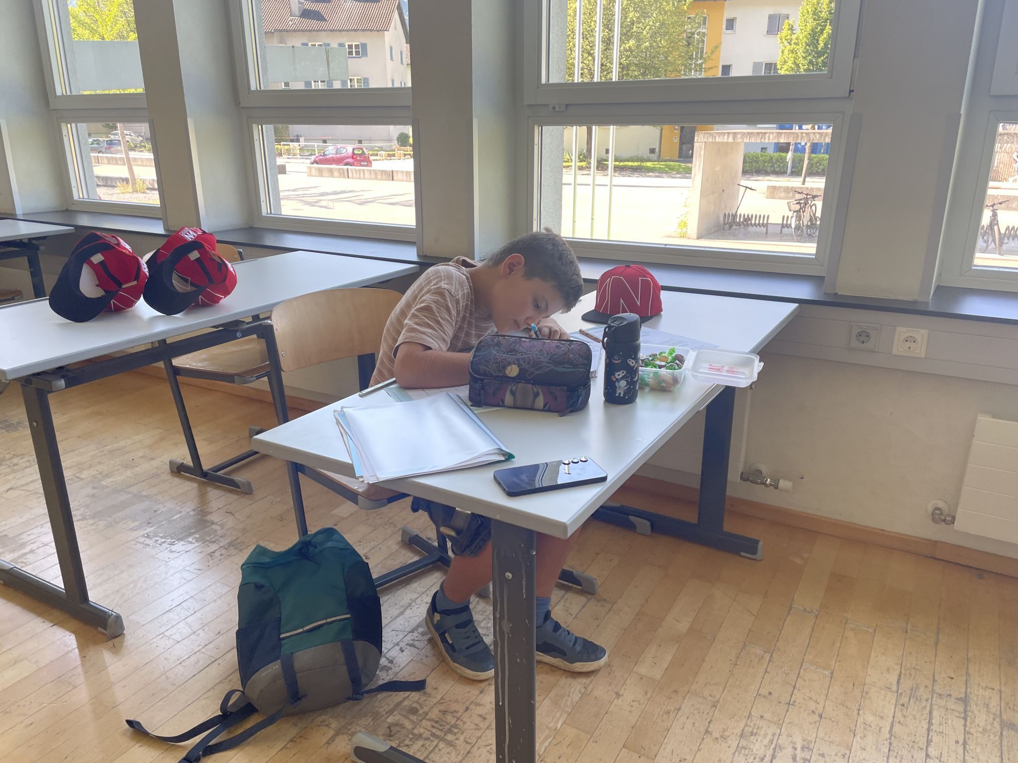 Schon am zweiten Tag verfassen sie ihre ersten Berichte.