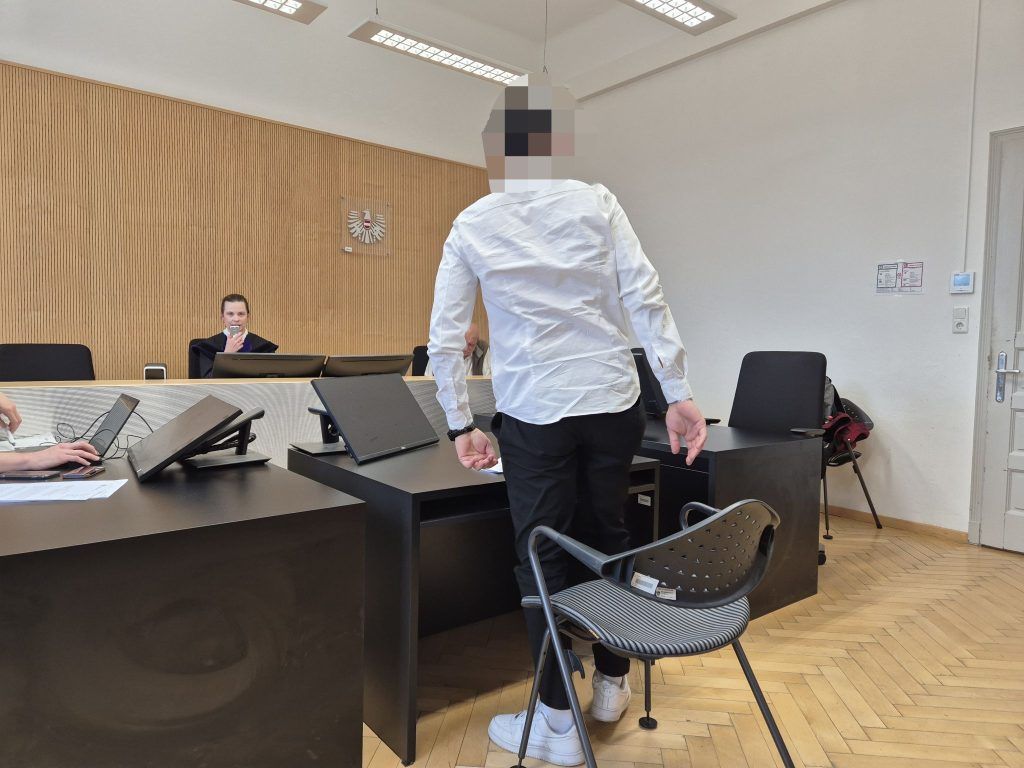 Betrunken das Messer gezückt