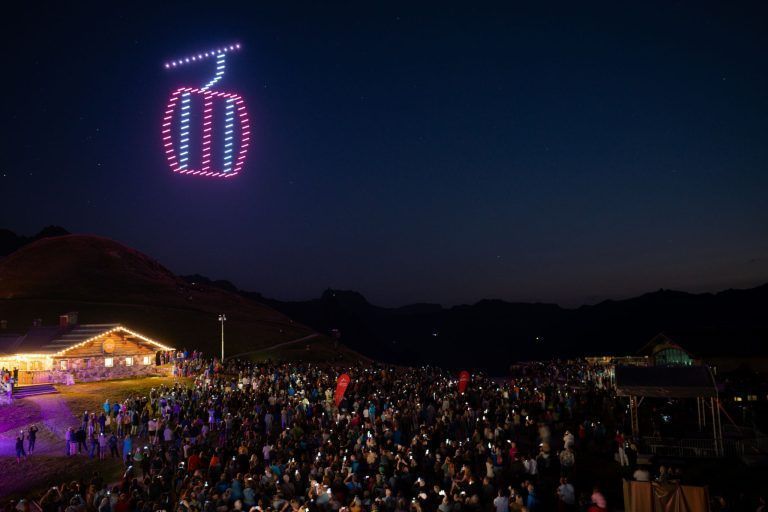 Lange Nacht der Seilbahn 2025 mit Drohnenshow