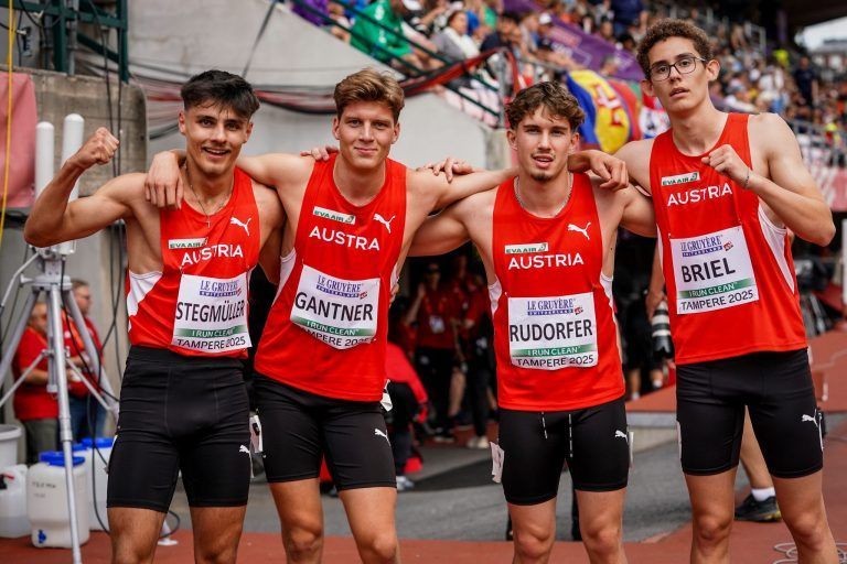 Austria 4 x 400m Relay
