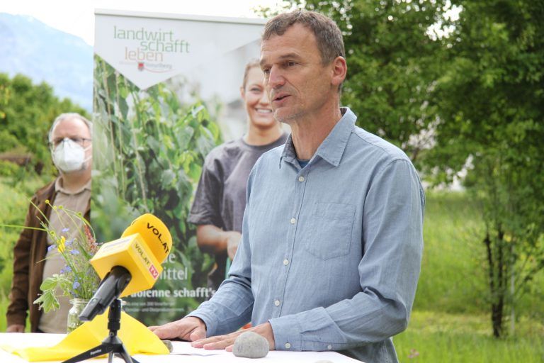 Pressekonferenz, „Zukunft der Bienen in Vorarlberg: Wir brauchen die Bienen – und sie uns!“ mit Landesrat Christian Gantner, Präsident Josef Moosbrugger und Präsident Gerhard Mohr, Lehrbienenstand Kreiennest