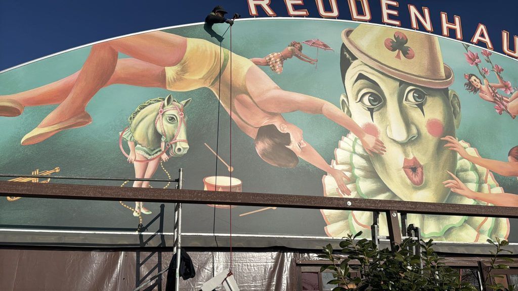 Freudenhaus-Wunschstandort als Objekt verschiedener Begierden