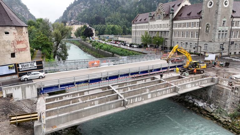 Montfortbrücke, Abbruch, "Montfortbrücke neu"