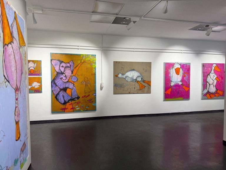 Sylvia Janschek präsentiert in ihrer Art Gallery Werke des Künstlers Peter Kohl