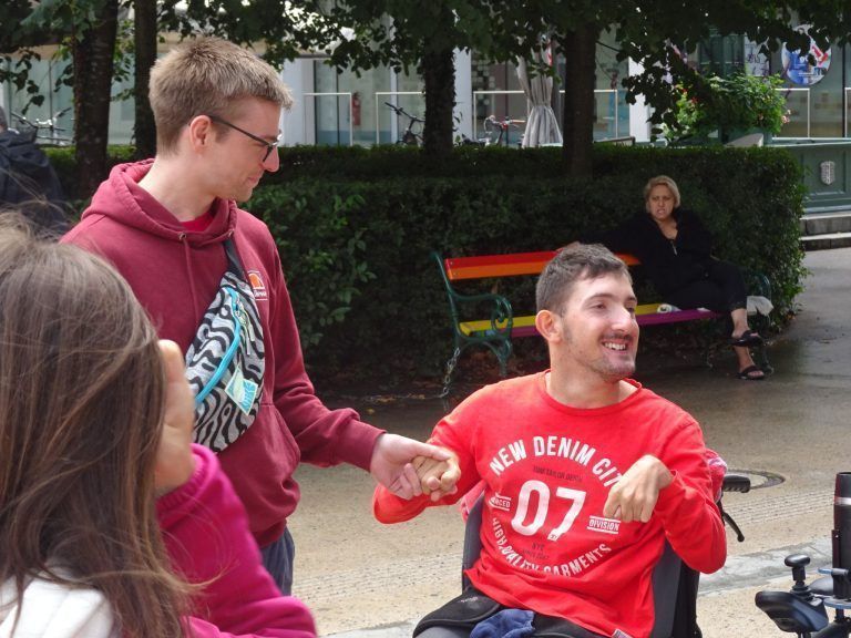 Eine Woche fürs Herz : Lukas Wittwer und Campteilnehmer Benni Selb verbindet seit Jahren eine besondere Freundschaft.