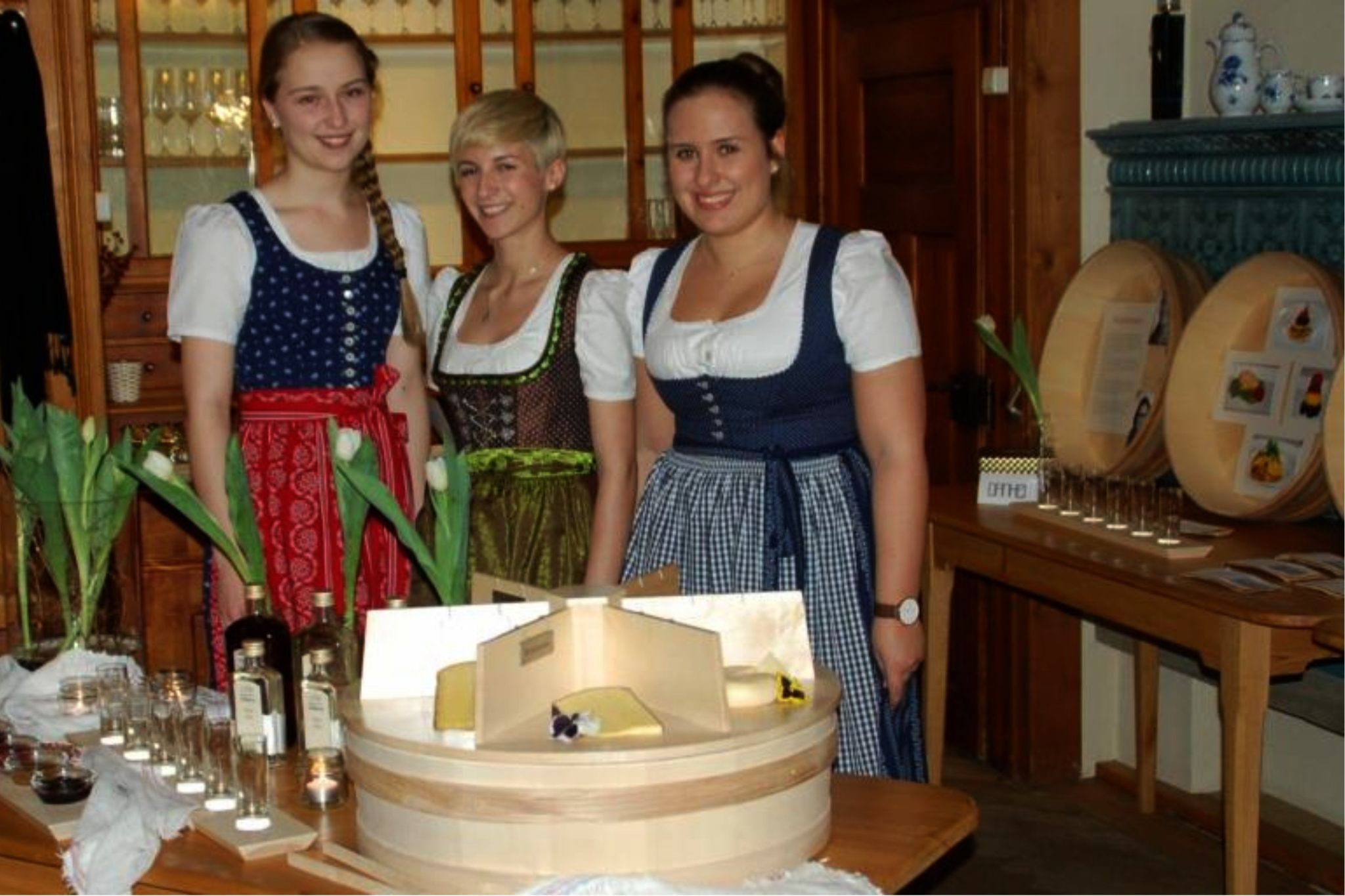 2017 überzeugten Magdalena Greussing aus Bizau, Verena Marinelli aus Au und Elena Walch aus Bezau mit „Käsevielfalt, die aus der Gebse kommt“. Das Projekt schaffte sogar eine Anmeldung ins nationale Markenregister.