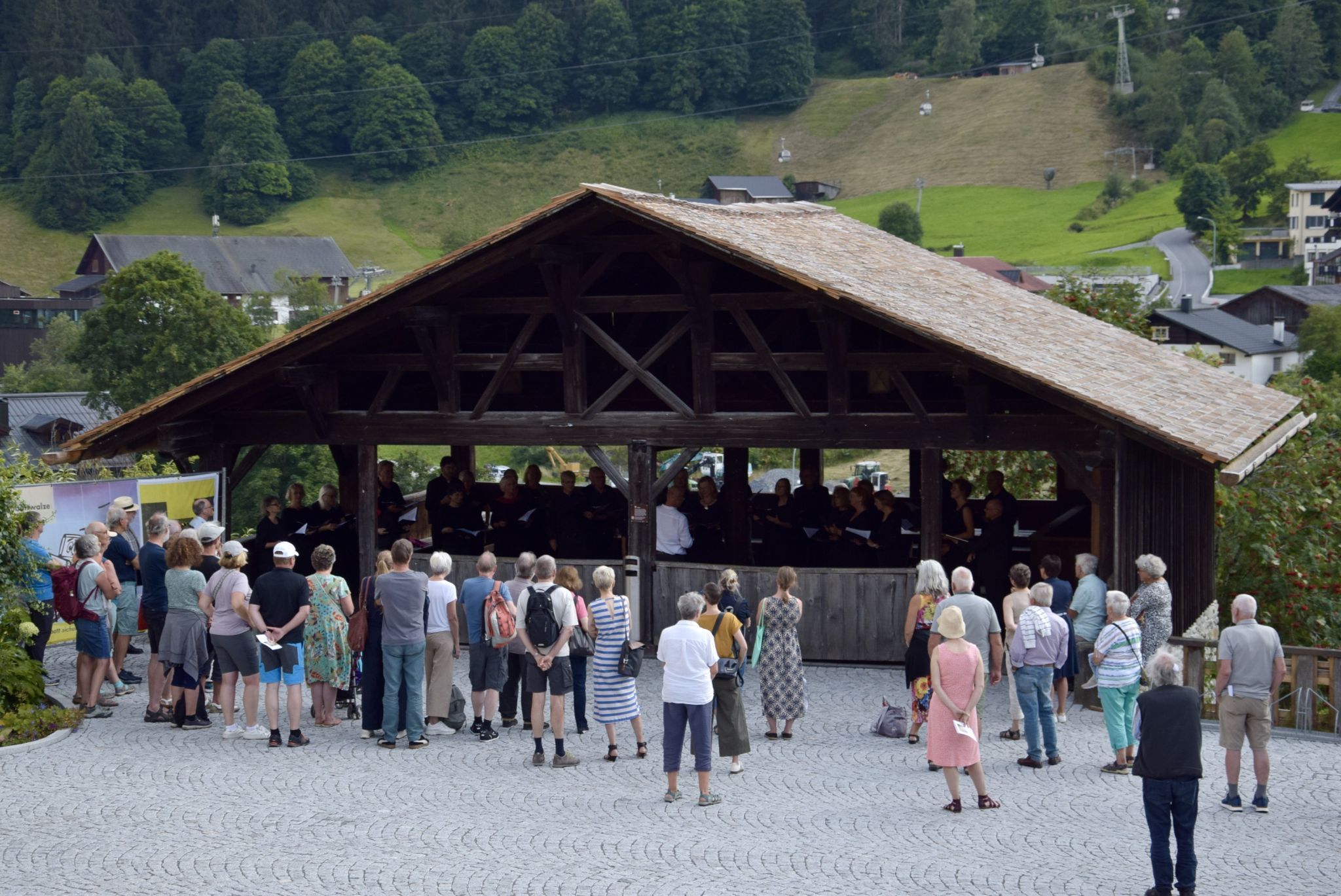 Der Stimmkultur-Auftritt in der Tanzlaube in Gaschurn.