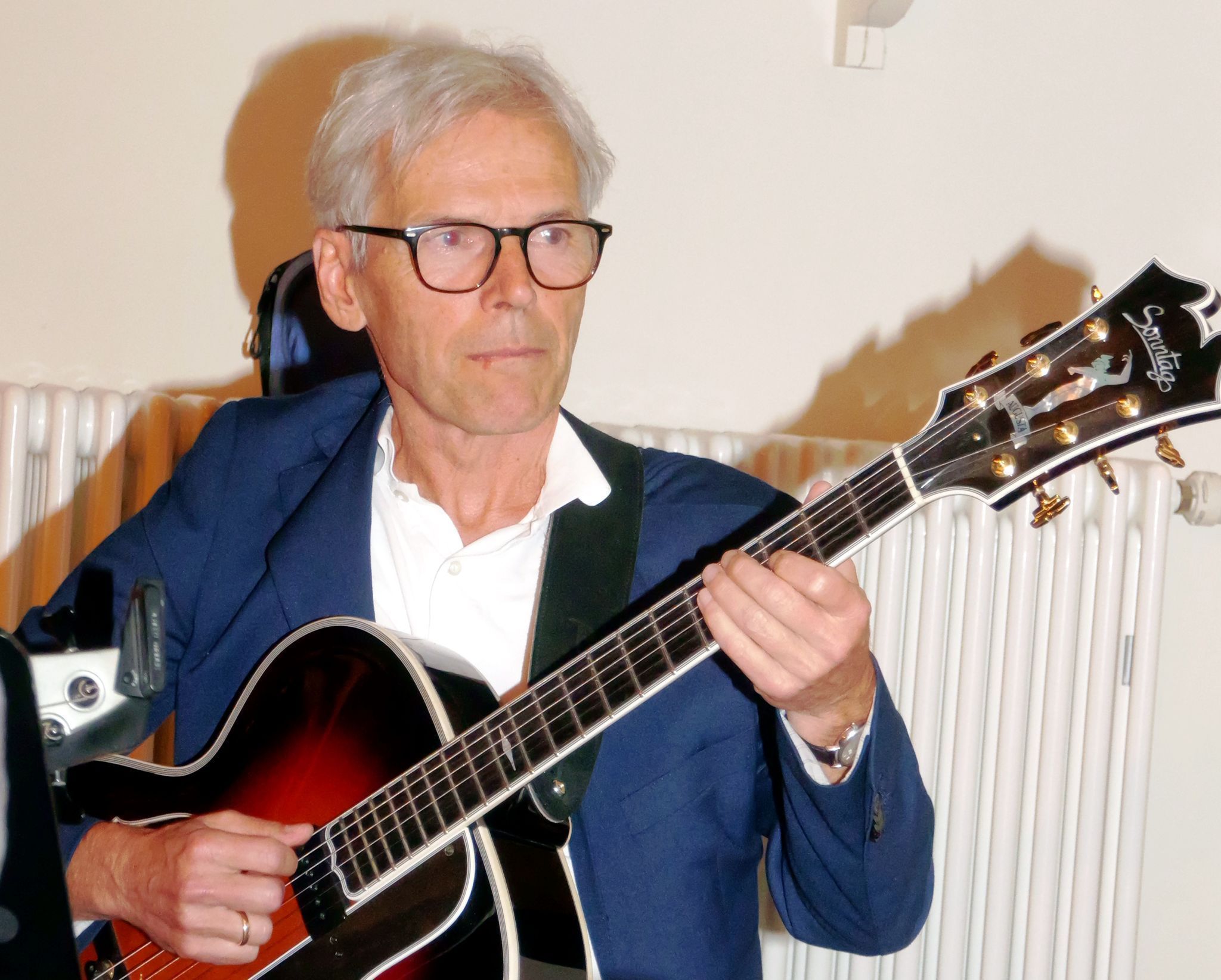 Musikgenuss im Trockenen: Improvisationstalent vom Feinsten.