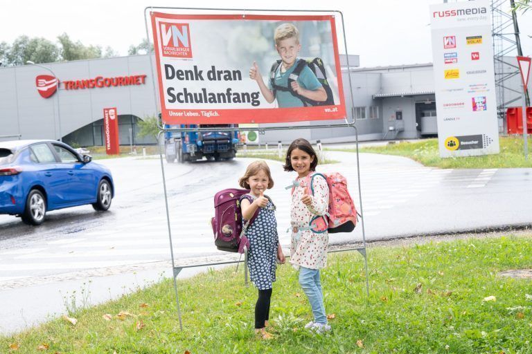 "Diese Ausgaben sind unvermeidlich": Emilie (6) und ihre Mutter zeigen, was der Schulanfang wirklich kostet
