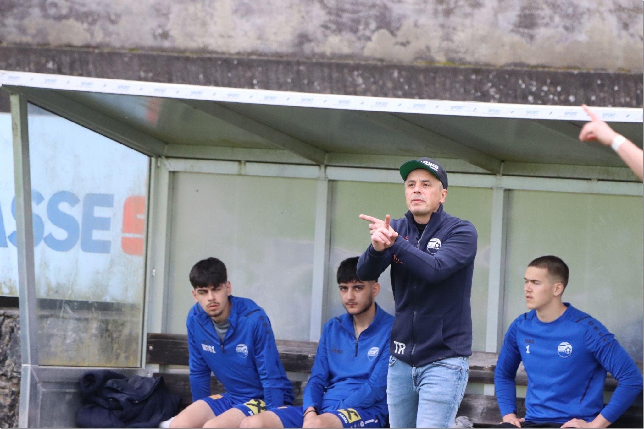 Nenzing mit Coach Rene Wachter empfängt Feldkirch. 