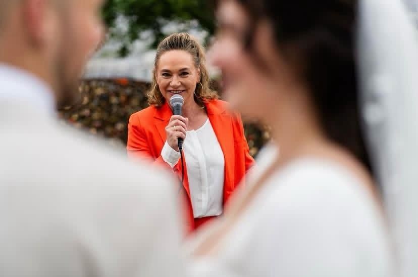 Carolin Eggenberger meistert die Kunst der freien Rede