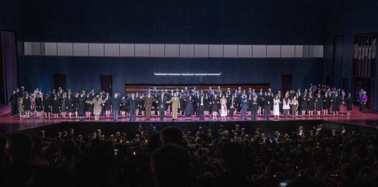 macbeth-2025-schlussapplaus-c-sf-marco-borrelli-002.jpg
